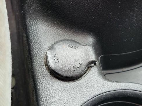 Used 2013 Chevrolet Cruze LT image 30