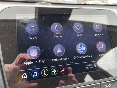 Used 2023 Chevrolet Malibu LT image 21