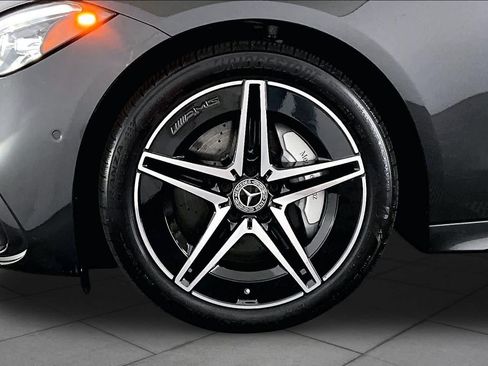 Used 2023 Mercedes-Benz C 300 4MATIC Sedan image 11
