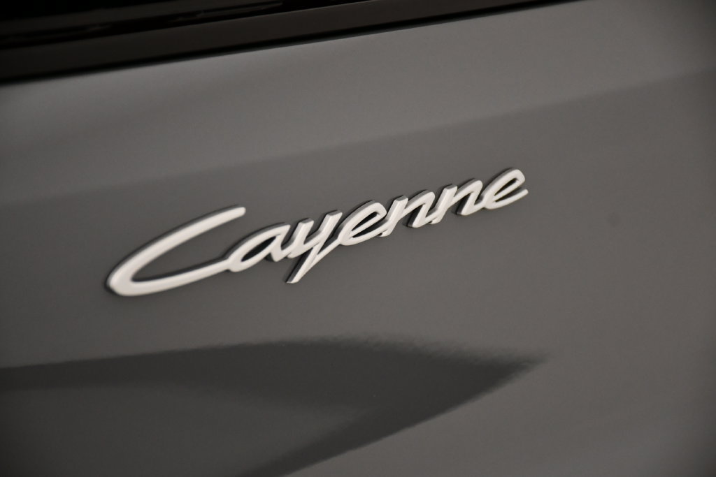 Certified 2026 Porsche Cayenne Coupe AWD/4WD image 11