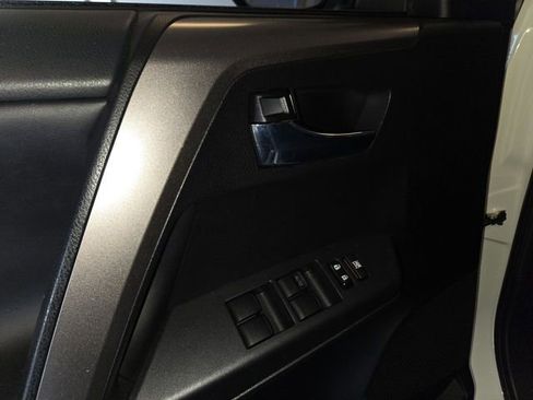 Used 2018 Toyota RAV4 XLE image 13