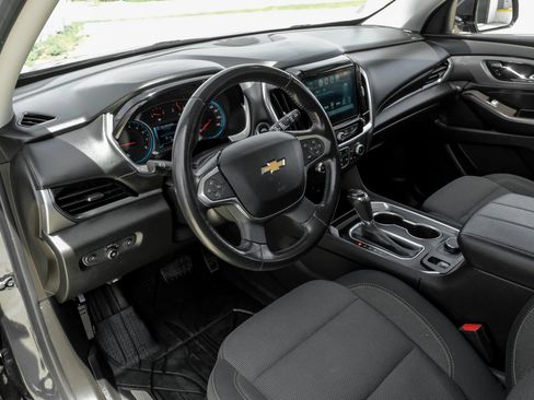 Used 2019 Chevrolet Traverse LT w/ LPO, Floor Liner Package AWD/4WD image 3