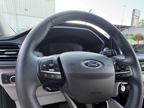Used 2023 Ford Escape Active w/ Tech Pack #1 FWD image 21