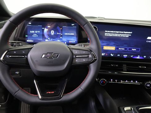 New 2026 Chevrolet Equinox EV RS image 23