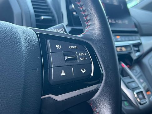 Used 2025 Honda Odyssey Sport-L image 25