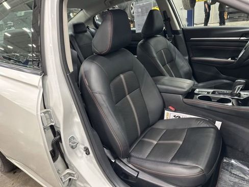 Used 2023 Nissan Altima 2.5 SR image 31