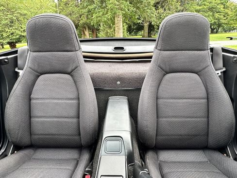 Used 1990 MAZDA MX-5 Miata RWD image 18