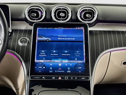 Used 2022 Mercedes-Benz C 300 4MATIC Sedan image 13