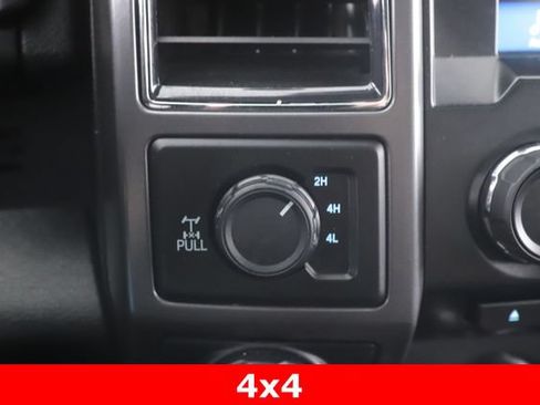 Used 2017 Ford F150 XLT w/ Equipment Group 302A Luxury AWD/4WD image 23