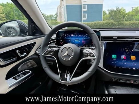 New 2026 Mercedes-Benz E 350 4MATIC Sedan image 14