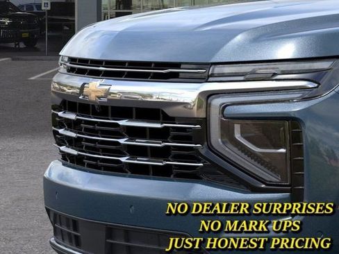 New 2026 Chevrolet Suburban LT w/ Comfort Package RWD image 13