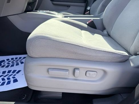 Used 2021 Honda Pilot EX image 24