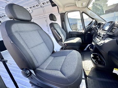Used 2025 RAM ProMaster 2500 w/ Storage Group image 19