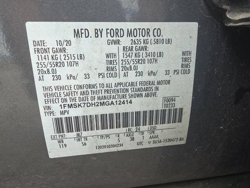 Used 2021 Ford Explorer XLT w/ Equipment Group 202A RWD image 13