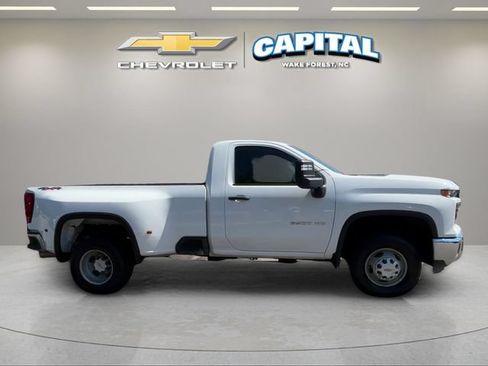 Used 2025 Chevrolet Silverado 3500 W/T AWD/4WD image 6