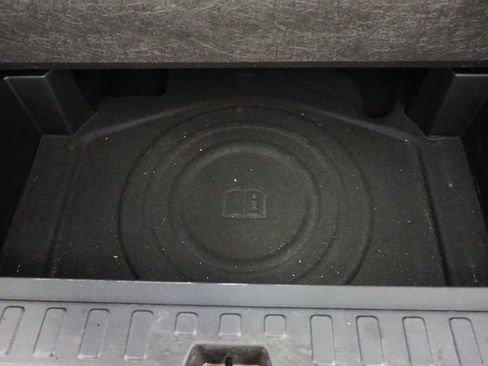 Used 2020 Chevrolet Equinox LT image 19