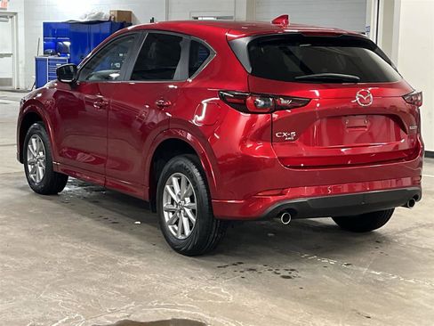 Used 2024 MAZDA CX-5 AWD 2.5 S w/ Select Package image 4