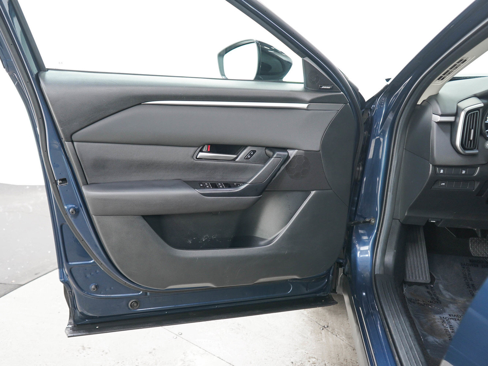Used 2025 MAZDA CX-50 AWD 2.5 S w/ Cargo Package image 18