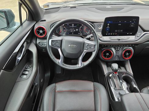Used 2025 Chevrolet Blazer RS FWD image 30