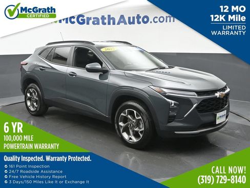 Used 2025 Chevrolet Trax LT w/ LT Convenience Package FWD image 1