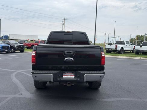 Used 2016 Ford F350 Lariat w/ Lariat Ultimate Package AWD/4WD image 4