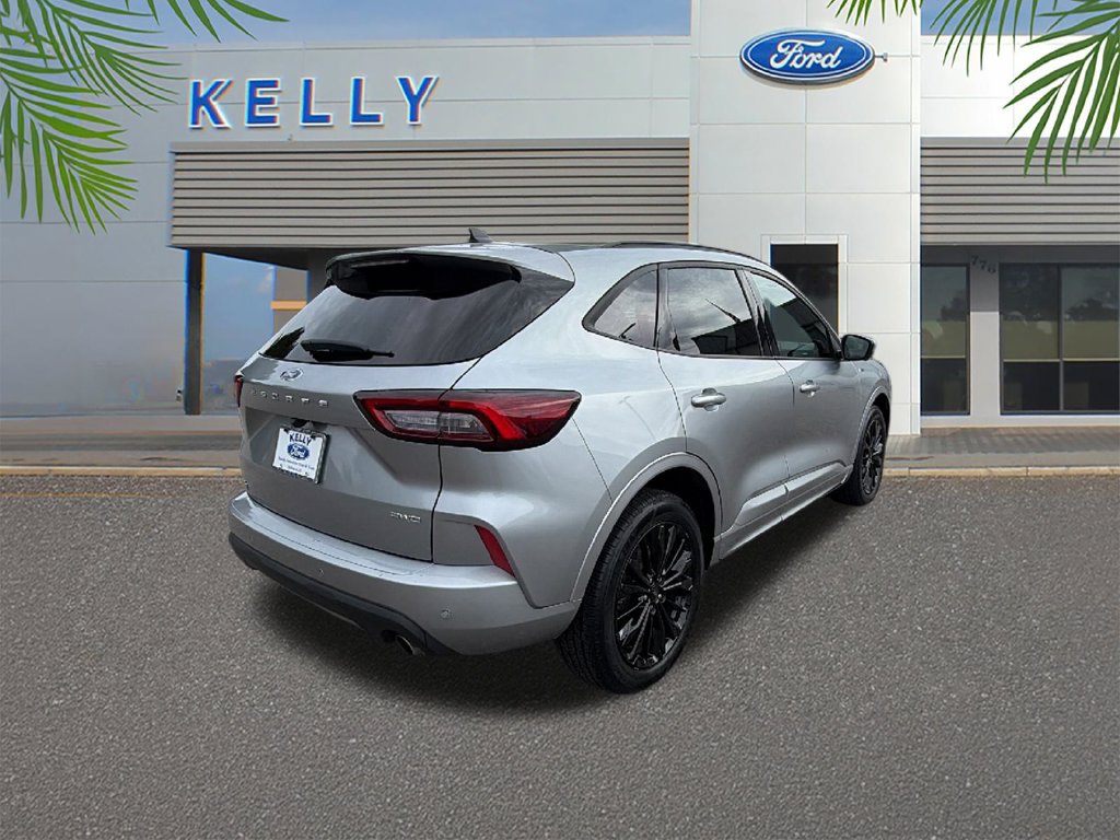 Certified 2024 Ford Escape ST-Line Elite AWD/4WD image 5