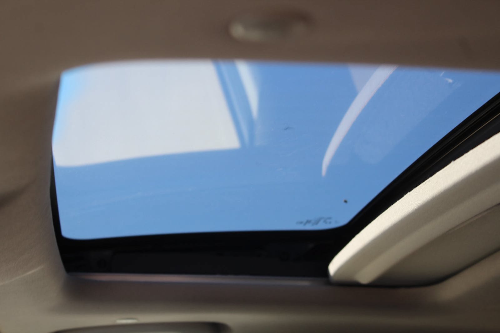 Used 2024 Honda CR-V EX-L image 8