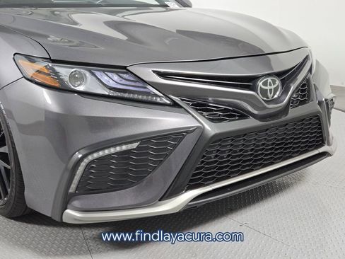 Used 2023 Toyota Camry XSE FWD image 10