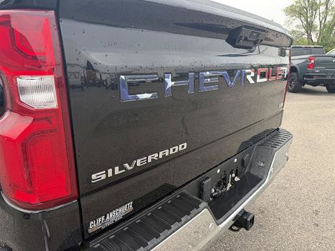 Used 2023 Chevrolet Silverado 1500 LTZ w/ Z71 Off-Road Package AWD/4WD image 31
