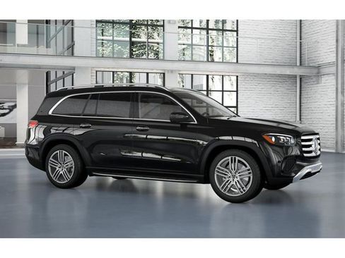 Certified 2026 Mercedes-Benz GLS 450 4MATIC image 13