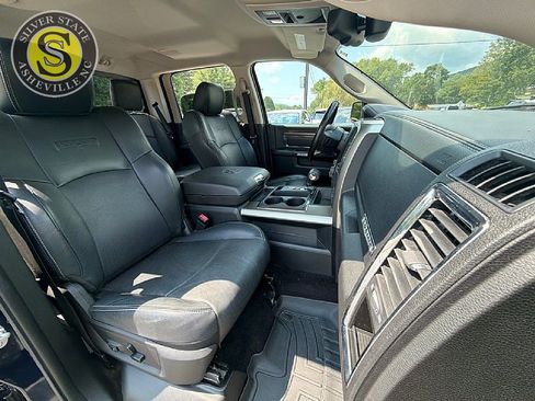 Used 2013 RAM 1500 Laramie w/ Convenience Group AWD/4WD image 17