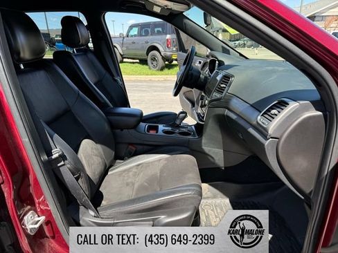 Used 2021 Jeep Grand Cherokee Laredo X AWD/4WD image 36