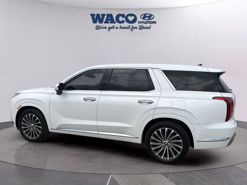 Used 2023 Hyundai Palisade Calligraphy image 7