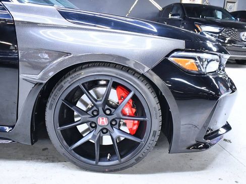 Used 2025 Honda Civic Type R image 11
