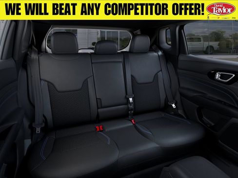 New 2026 Jeep Compass Latitude AWD/4WD image 16