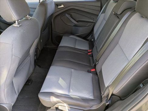 Used 2018 Ford Escape SE w/ Ford Safe & Smart Package image 21