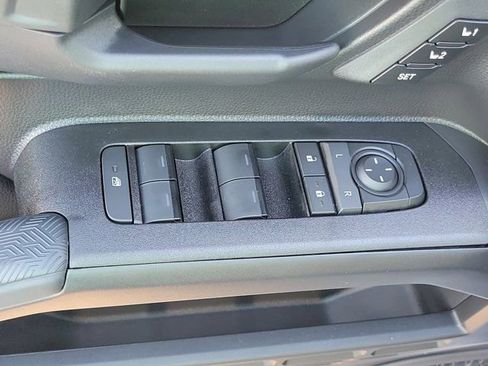 New 2025 Toyota 4Runner TRD Off-Road Premium image 18