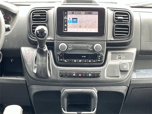Used 2025 RAM ProMaster 2500 w/ Storage Group image 15