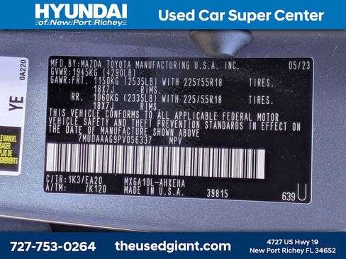 Used 2023 Toyota Corolla Cross XLE w/ Convenience Package image 14