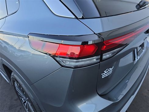 New 2026 Volkswagen Tiguan S image 24