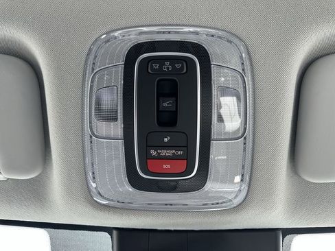 New 2026 Hyundai Elantra Limited FWD image 28