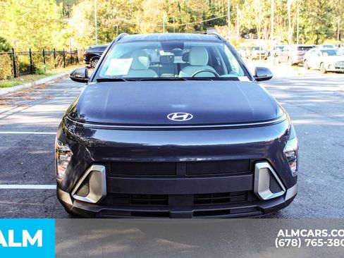 Used 2025 Hyundai Kona SEL image 10