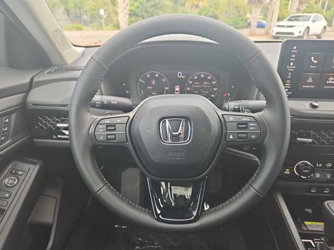 New 2025 Honda Accord EX-L image 10