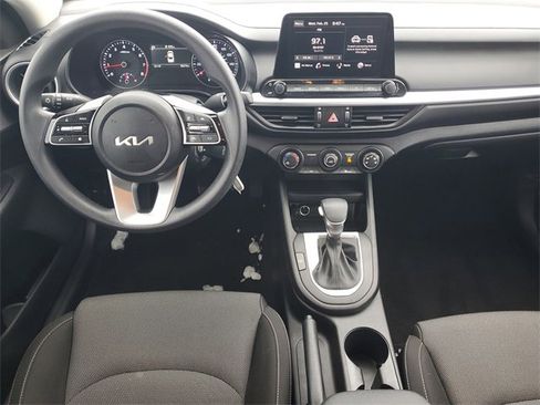 Certified 2024 Kia Forte LXS w/ LXS Technology Package image 10