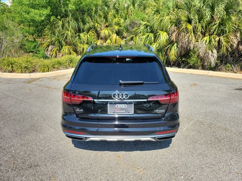 Used 2020 Audi A4 2.0T allroad Premium Plus w/ Premium Plus Package AWD/4WD image 6