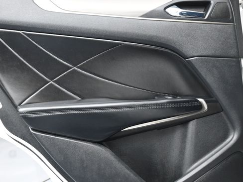 Used 2017 Lincoln MKC Select w/ Select Plus Package image 11