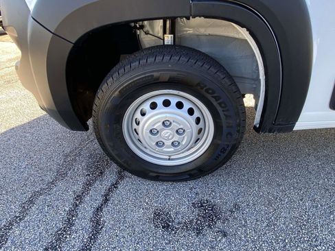 Used 2025 RAM ProMaster 2500 image 28