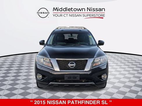 Used 2015 Nissan Pathfinder SL w/ SL Tech Package FWD image 9