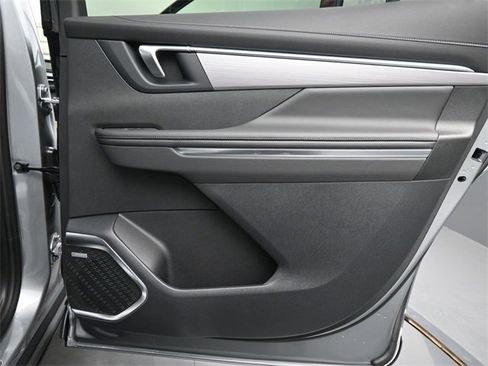 New 2026 Buick Enclave Preferred w/ Power Package image 17