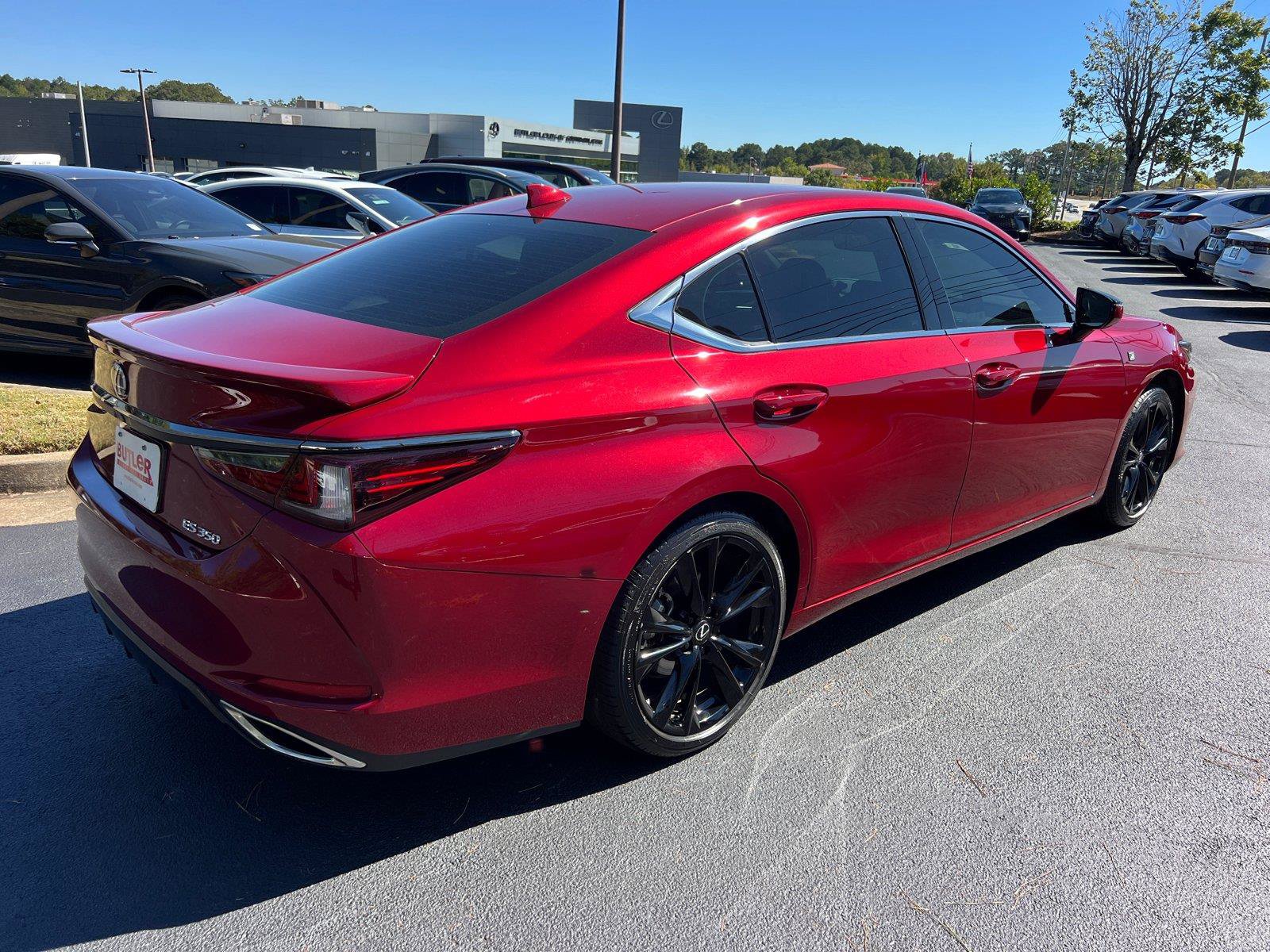 Certified 2023 Lexus ES 350 F Sport w/ Accessory Package (Z2) FWD image 5
